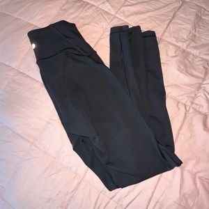 Lululemon train times legging